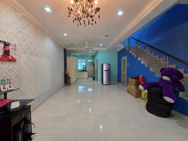 Bandar Puteri Klang 2 Storey House Partially Furnished