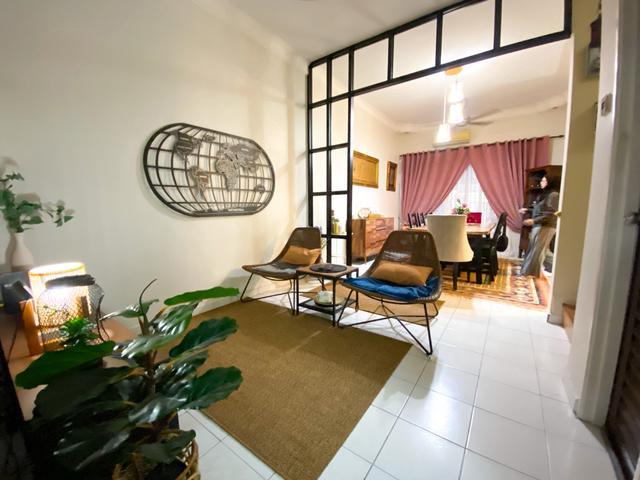 Bandar Puteri Klang 2 STOREY TERRACE HOUSE CANTIK Renovated FREEHOLD