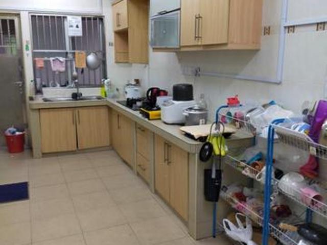 Bandar Puteri puchong 2 storey terrace house for rent