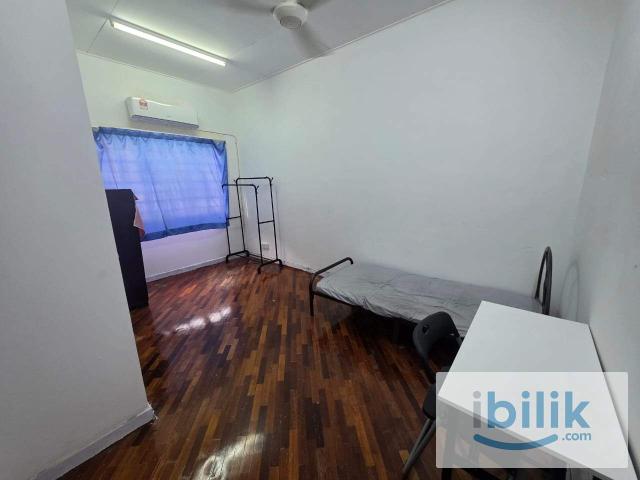 Bandar puteri, Puchong, Room to Rent