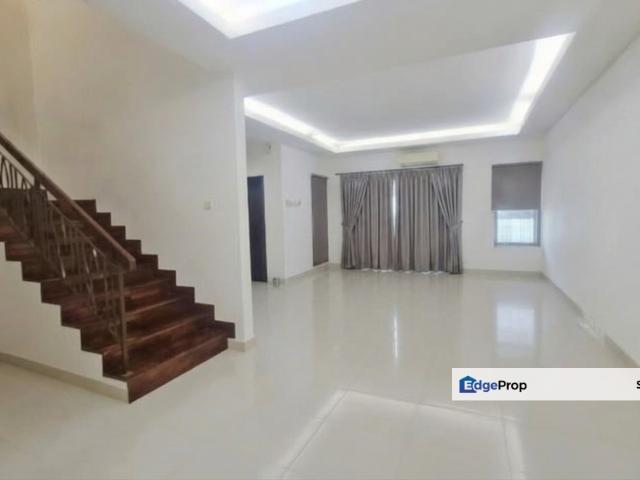 Bandar Puteri 2.5 storey 22x70 renovated and extended for