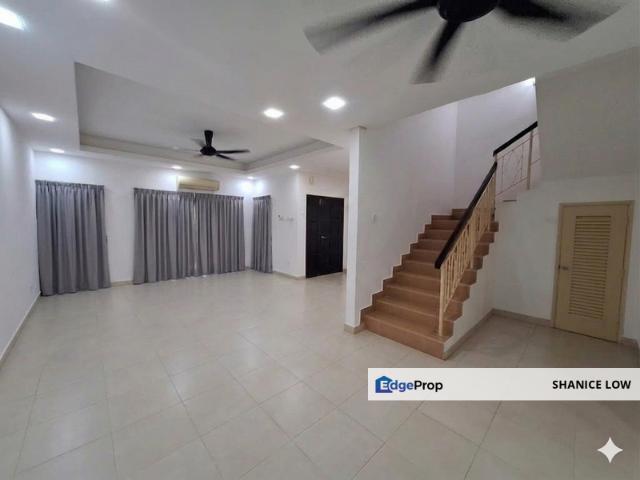 Bandar Puteri 2.5 storey 22x70 renovated and extended good condition for