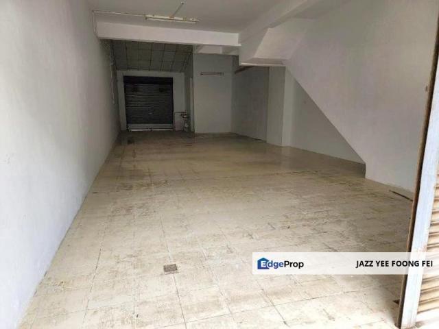 Bandar Puteri 5, Ground Floor, Shop Lot Bandar Puteri Puchong for Rent