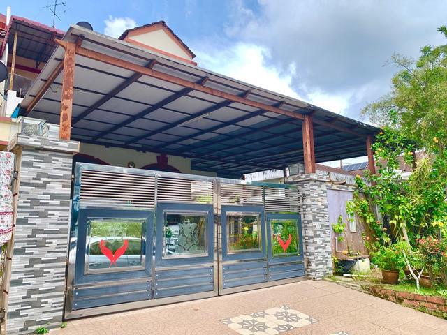 Bandar Putra Corner lot 2336sqft Fully extended near to Senai
