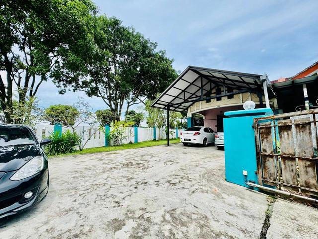 Bandar Putra Kulai Corner Lot 4114 sqft Huge Land Freehold