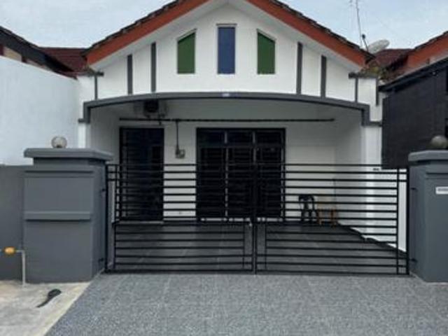 BANDAR PUTRA KULAI jalan tiong satu tingkat renovated untuk dijual