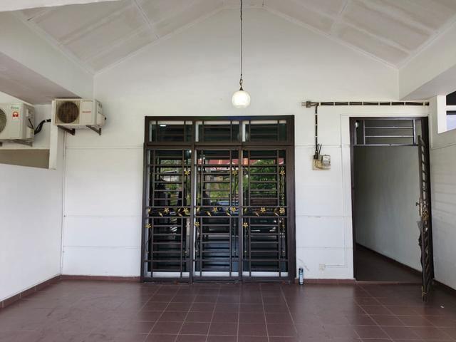 Bandar Putra Kulai Jalan Tiong Single Storey 20x70 Renovated Unblock