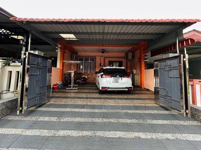 BANDAR PUTRA KULAI NICE RENOVATED SINGLE STOREY For Sale
