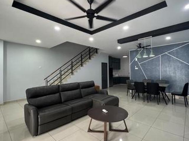 Bandar Putra IOI Jalan Camar Fully Furnished 4 1R3B