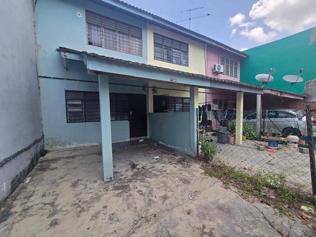 Bandar Putra IOI Jalan Jati Kulai 2 Storey