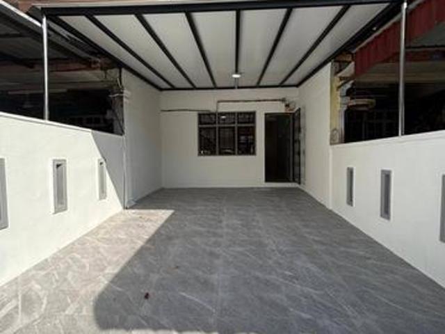 Bandar Putra Jalan Cengal Kulai Medium Kos