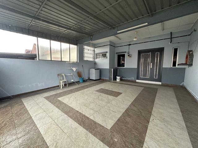 Bandar Putra Jalan Merbau End Lot