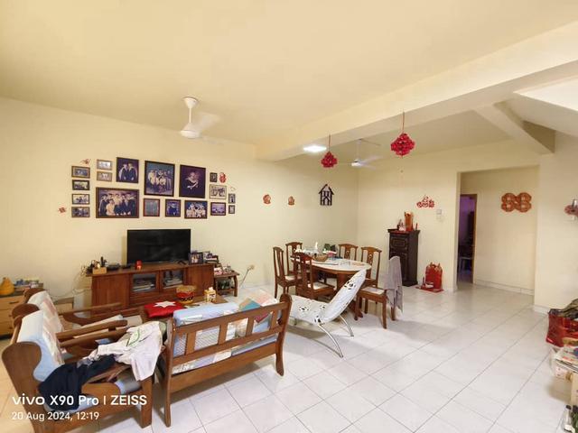 Bandar Putra Jalan Nuri Double Storey Terrace House For Sales