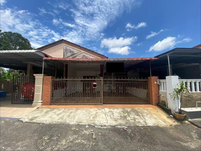 BANDAR PUTRA Jln MERAK KULAI RENOVATION