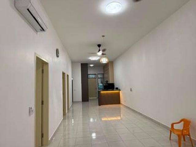 Bandar Putra Single Storey Terrace House For rentKulai