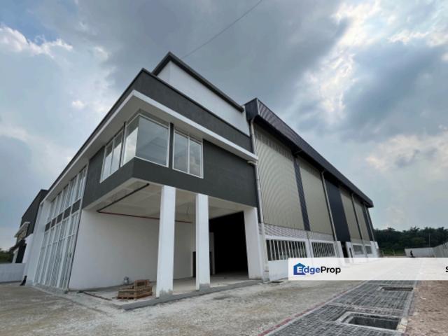 New factory Bandar Puncak Alam