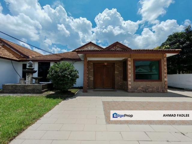 Bandar Rinching Semenyih, 1 Storey Bungalow For Corner Lot
