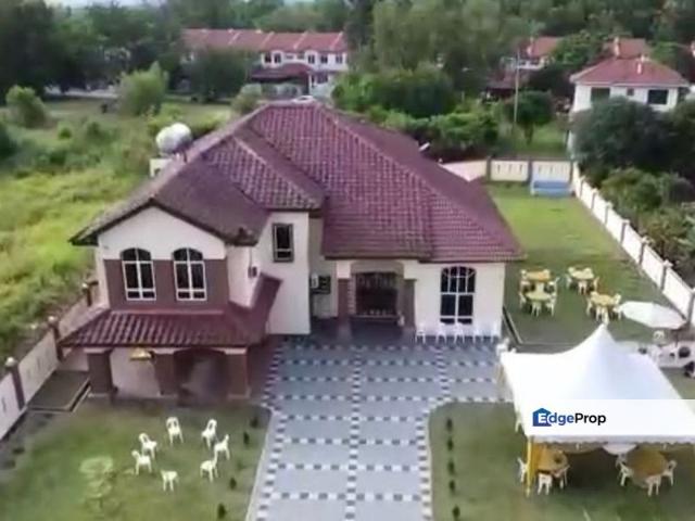 Bandar Tasik Kesuma