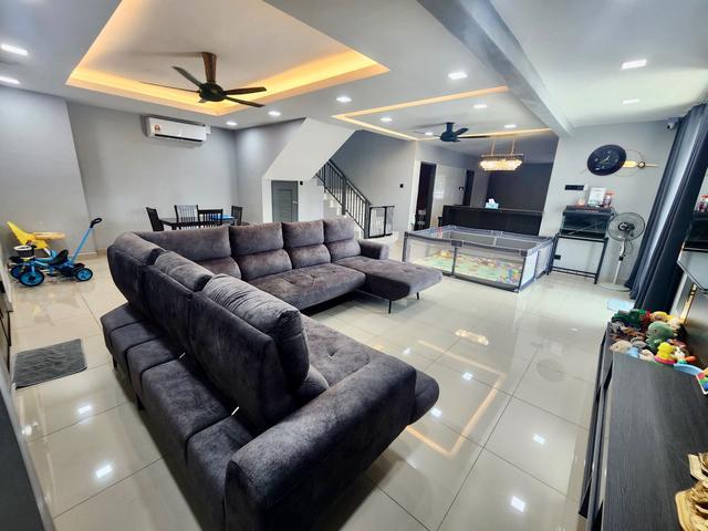 Bandar Tiram Ulu Tiram Corner House Renovated Facing South