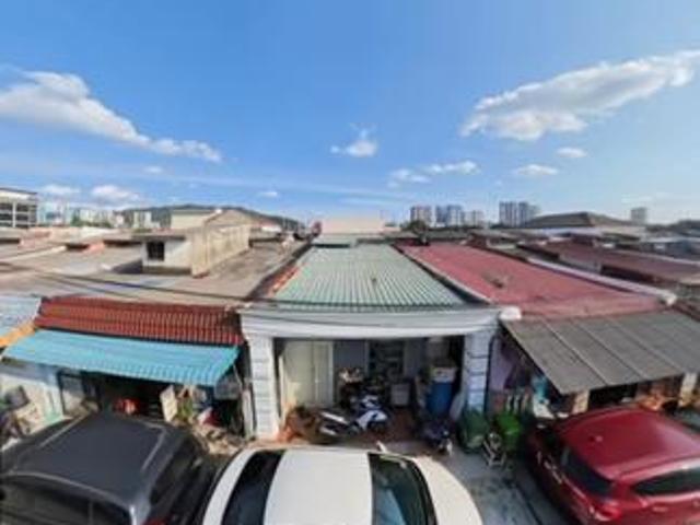 Bandar Tun Razak Leasehold 1Storey Terraced House For Sale