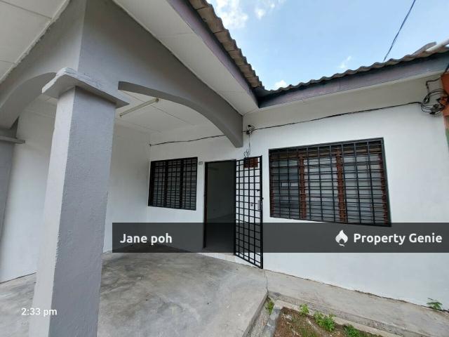 Bandar Universiti, Seri Iskandar, Perak For Sale