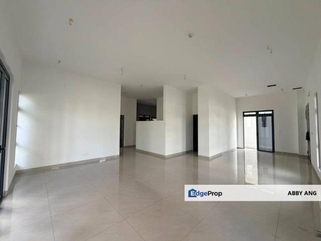 Bandar Uda Utama Double Storey Semi D For Sale