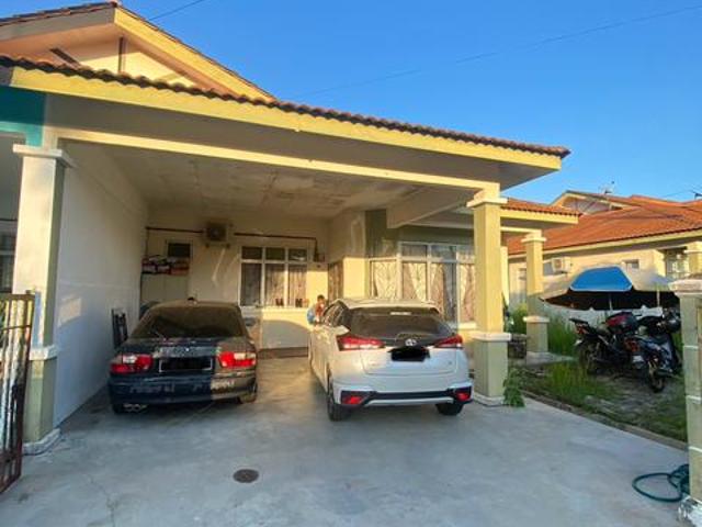 Rumah Jenis SEMI D
