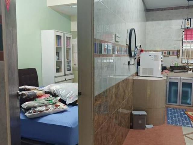 BandarPutra KulaiCorner Single House Rent Fully FurnishFree Wifi