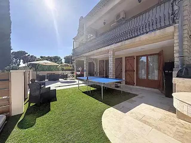 Bandol 83150 Achat / Vente appartement 3 pièces t3 terrasse parking