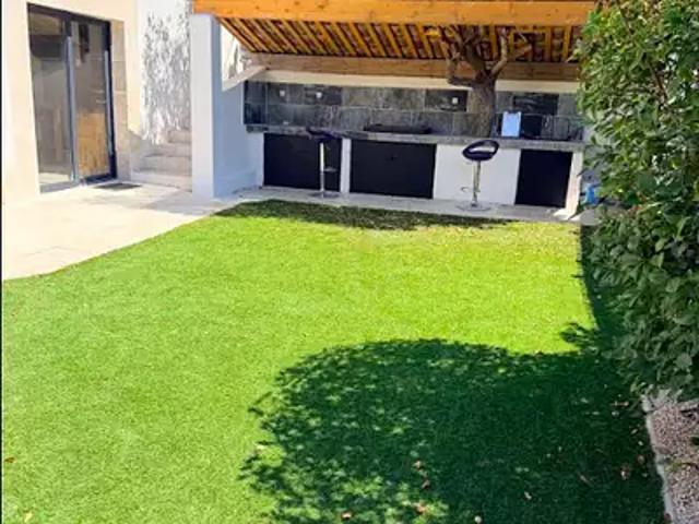 Bandol 83150 Achat / Vente appartement 2 pièces t2 parking