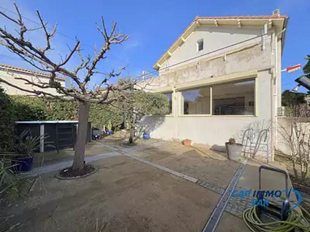 Bandol 83150 Achat / Vente maison 5 pièces t5 piscine terrasse