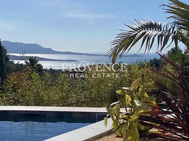 Bandol 83150 Location maison 5 pièces t5 piscine