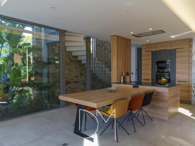 Bandol Maison de ville contemporaine à deux pas du centre vi. 157m² Bandol