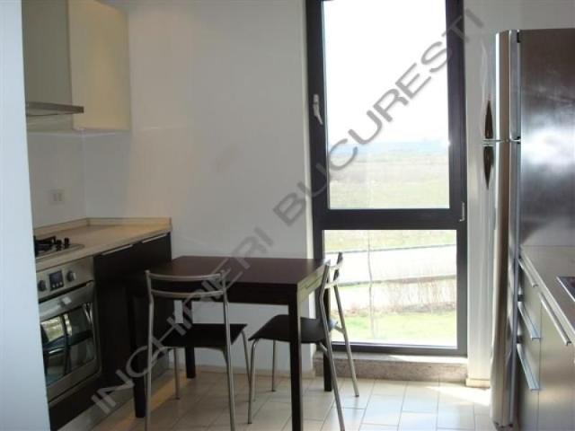 BANEASA, DE INCHIRIAT 3 CAMERE, 135MP