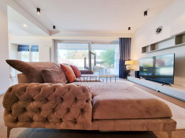Baneasa Forest elegant 3 bedroom duplex For Rent