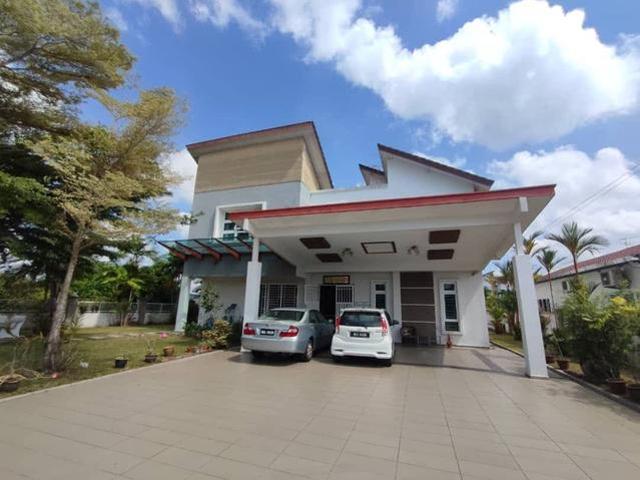 Bangalow double storey at Bukit katil melaka