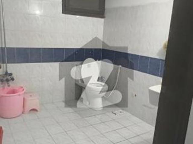 Bangalow portion for rent gulistan e jauhar block 14