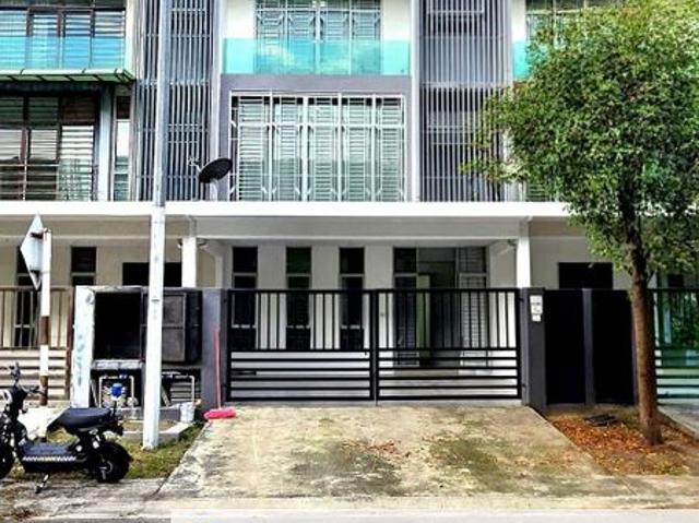 Bangi Avenue 3, Seksyen 7
