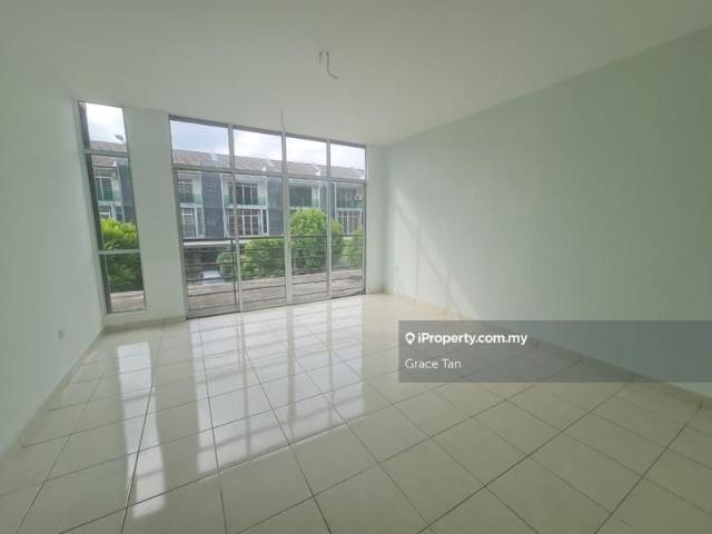 Bangi Avenue 3 Storey @ Taman Bangi Avenue, Taman Bangi Avenue, Bangi