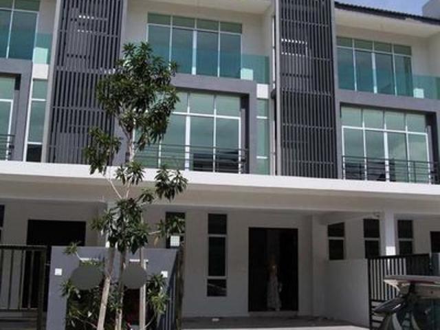 Bangi Avenue
