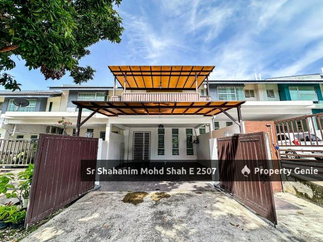 Bangi Avenue 1