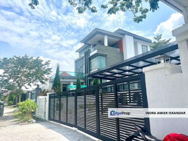 Bangi Avenue