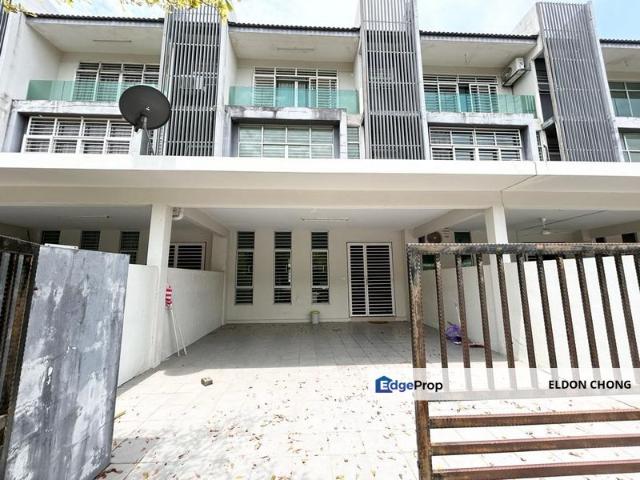 Bangi Avenue