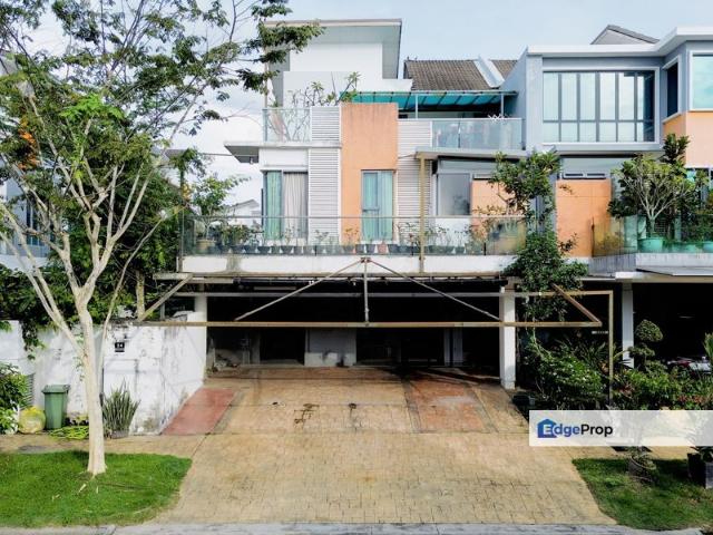 Bangi Lakehill Villas