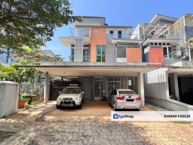 Bangi Lakehill Villas