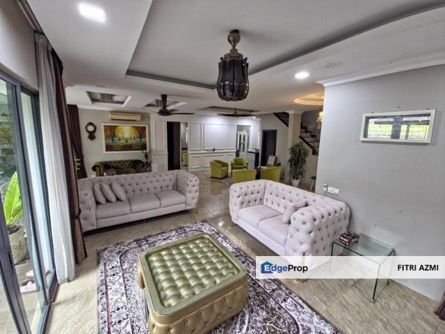 Bangi Lakehill Villas