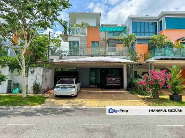 Bangi Lakehill Villas