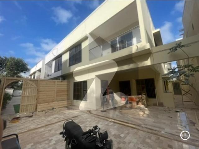 Banglow For Rent Clifton Block 4, Prime location Near to Costa coffee for Commercial Used Clifton Block 4