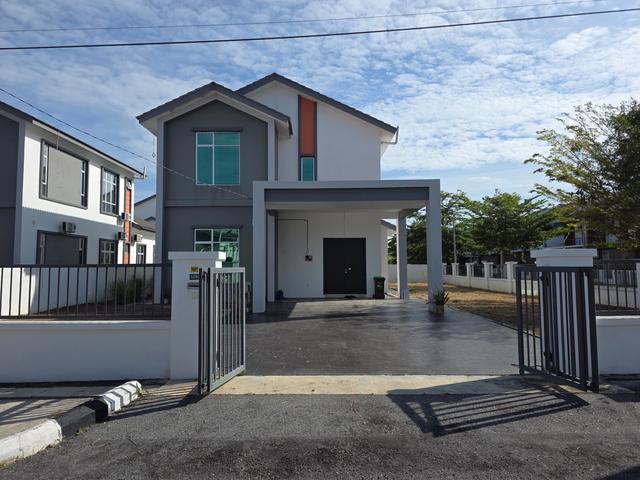 Banglo 15 Tingkat KOYAK PLASTIKCORNER UNIT