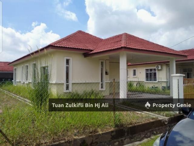 Banglo 1 Tingkat, Bandar Tasik Senangin, Negeri Sembilan